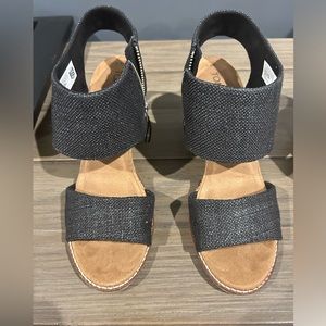 Toms Majorca cutout sandals. WORN ONCE IN THE HOUSE.
